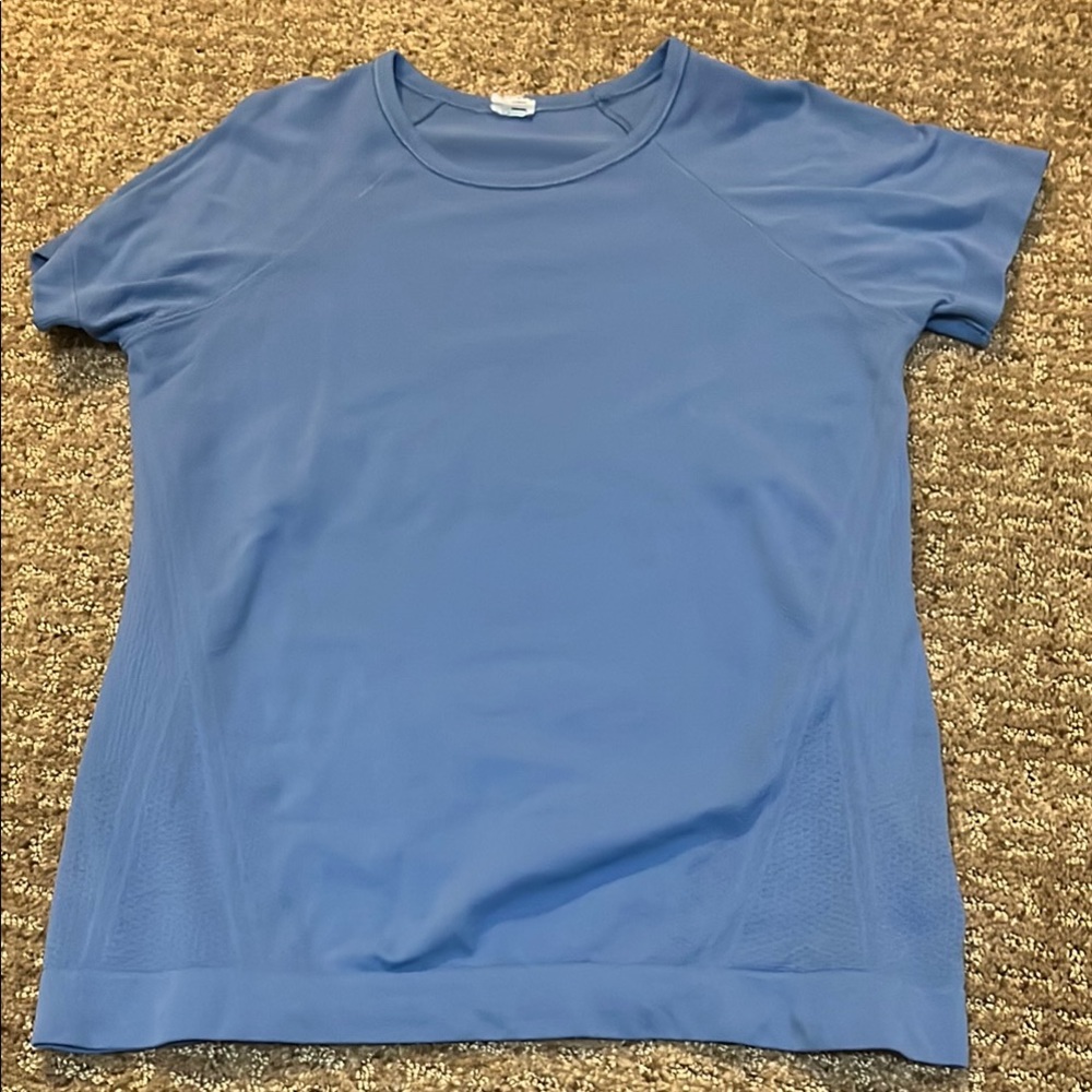 Athleta Blue Fitted Short Sleeve T-Shirt